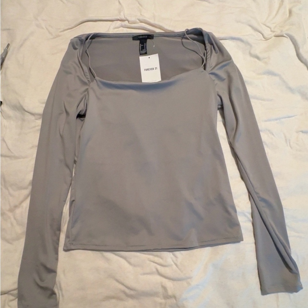 Forever 21 Light Gray Long Sleeve Blouse